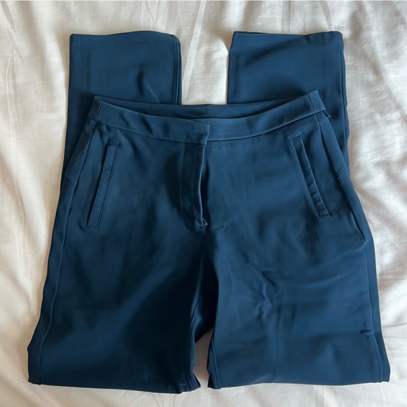 Lululemon on the move pant - Picture 1 of 3